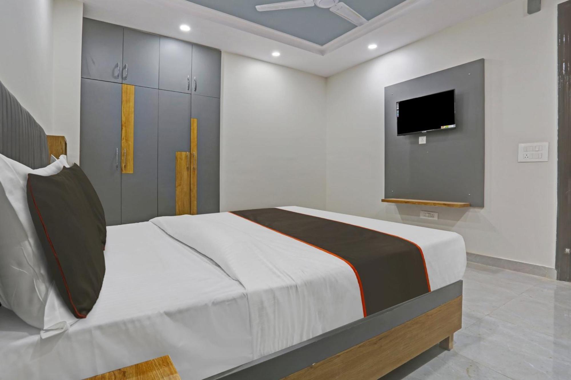 Hotel Townhouse Vip Grand Delhi Zewnętrze zdjęcie